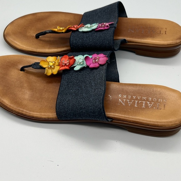 Italian Shoemakers Women's Slide Sandals with Multicolor Floral Trim - Picture 3 of 6